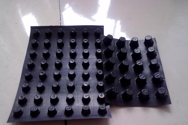 長效復(fù)合排水板的功能探究：全面解讀其作用和優(yōu)勢(shì)  第3張